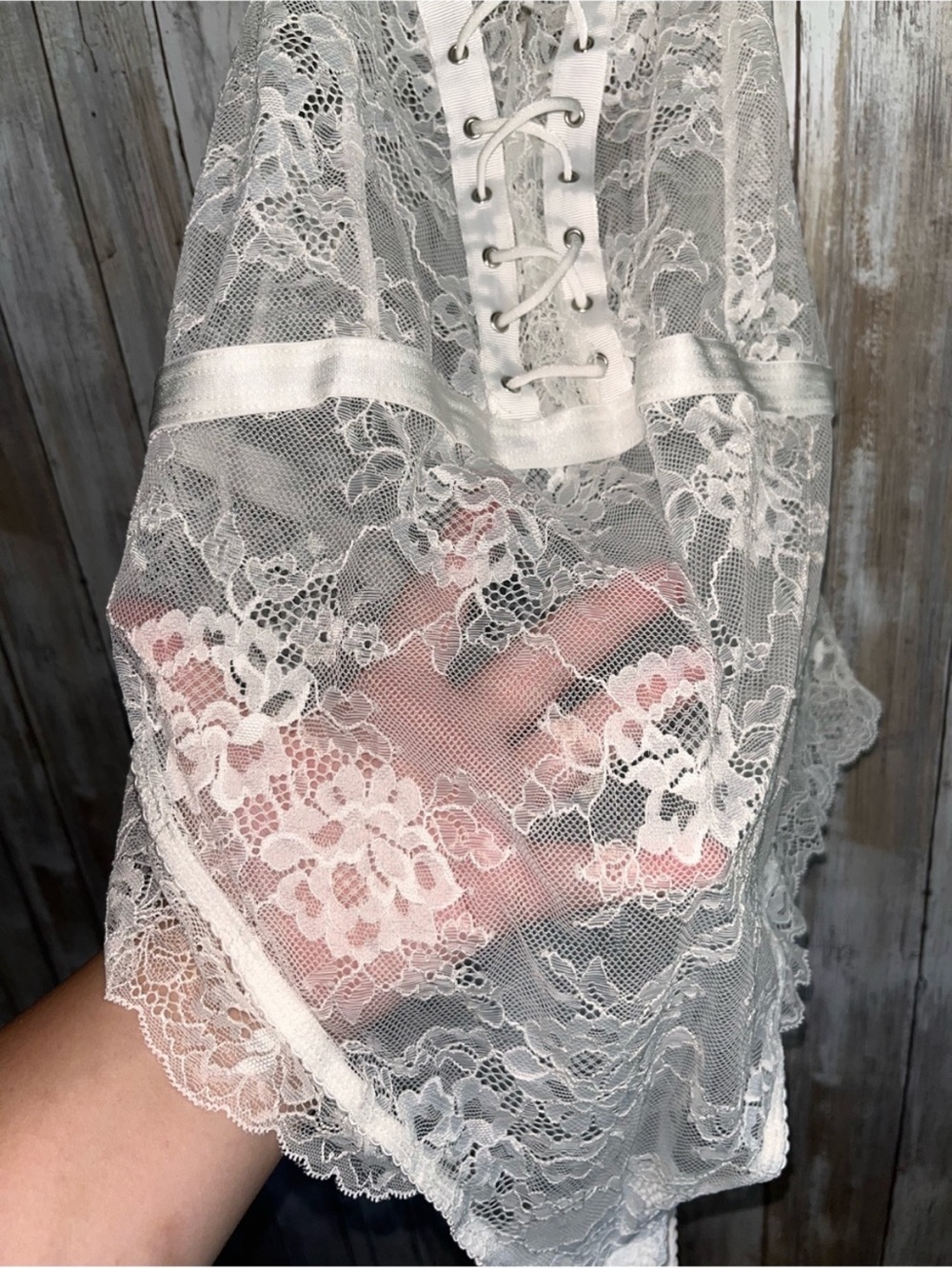 Torrid White Lace Halter Lace-Up Teddy Lingerie Bodysuit 0 L NWT - Picture 4 of 6